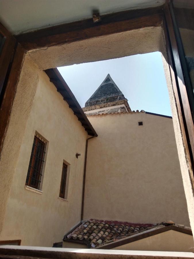 Sisu Bussi Suite Bussi sul Tirino Exteriör bild
